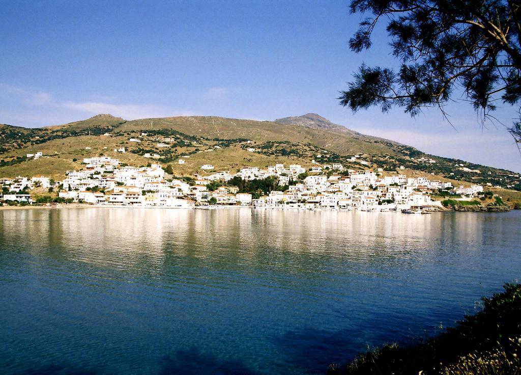 Karanasos Hotel Batsi (Andros)
